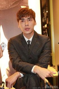 娱乐爆料 李易峰,揭秘明星背后的故事